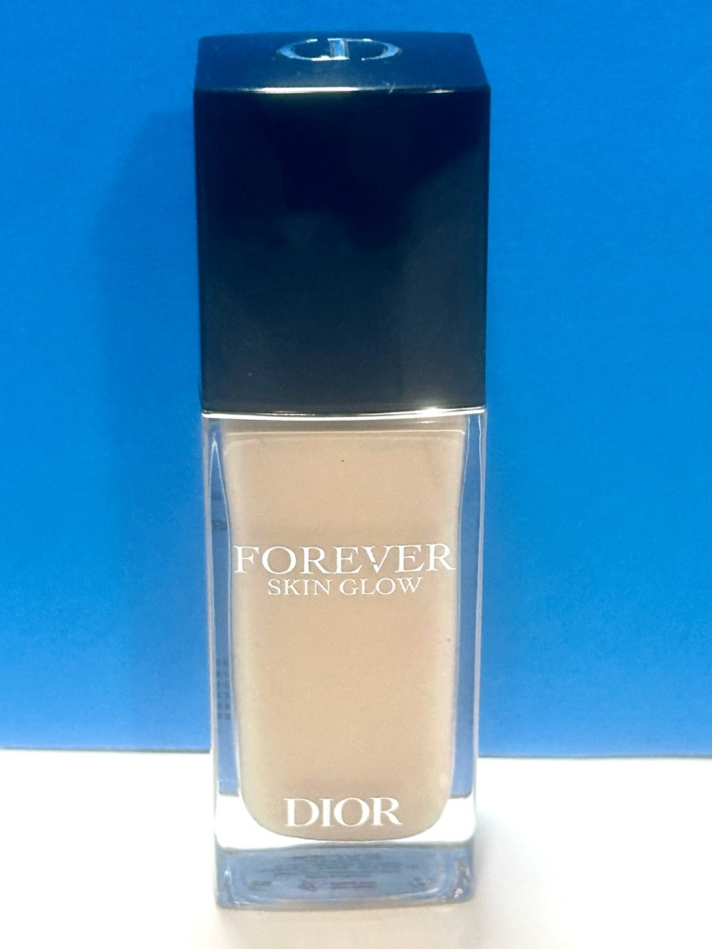 Dior Forever 0W Skin Glow Foundation